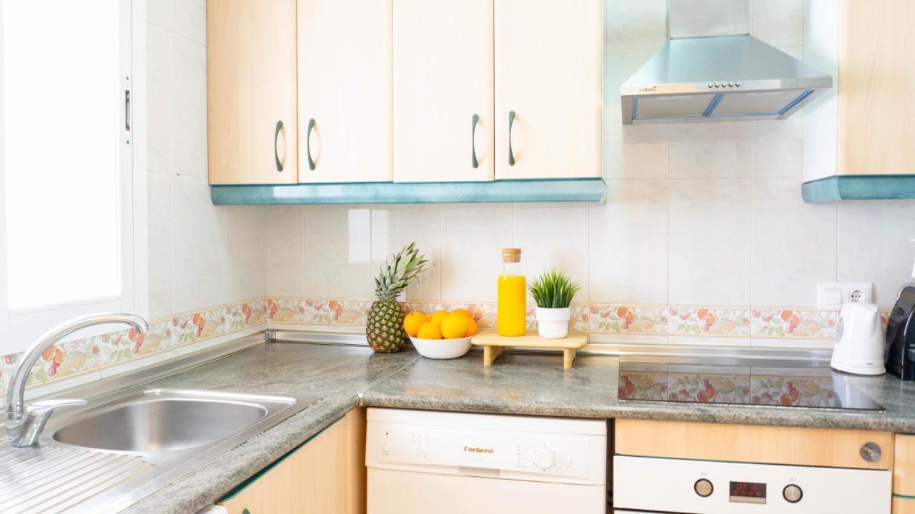 Carvajal Apartment Parking Malaga Benalmadena Luaran gambar